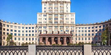 Переехать ради учебы: почему в Москве все чаще выбирают жилье у вузов