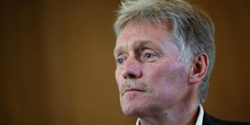 Песков, Орешкин и Мантуров рассказали, какие они отцы