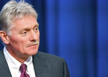 Песков рассказал, что не переживает, когда Путин сам дает слово журналистам