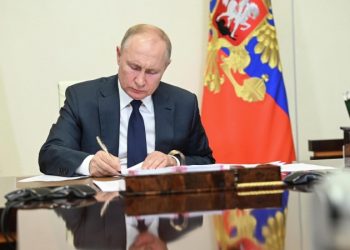 Путин исключил должность зампреда в СПЧ