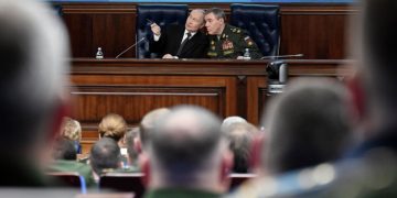 Путин пообщался с главой Генштаба Герасимовым