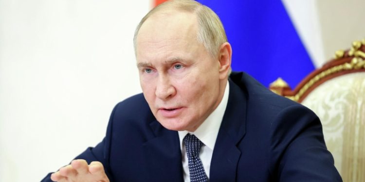 Путин проведет совещание с постоянными членами Совбеза