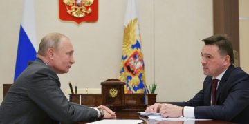 Путин в понедельник примет губернатора Подмосковья Воробьева