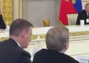 Путин заявил о надежде на то, что повышение НДС будет временным