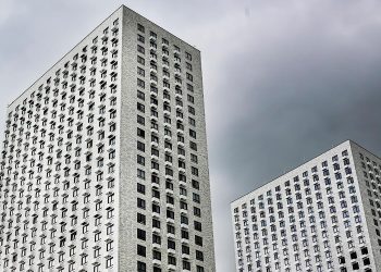 Рост на фоне скидок и акций: что будет с ценами на новостройки в