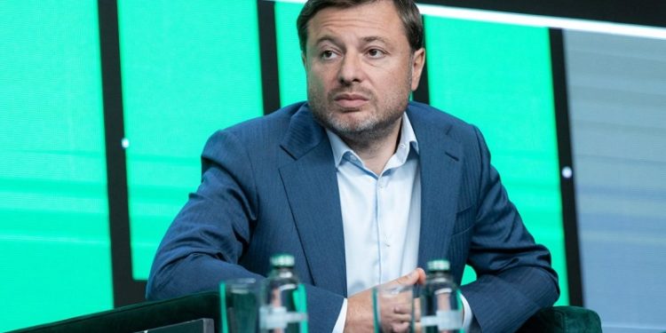 Совладелец Совкомбанка предложил запретить банкам владеть маркетплейсами