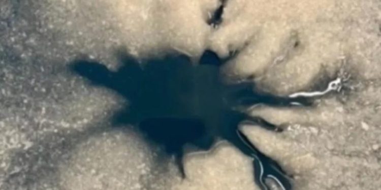 Ученые спустя почти 30 лет разгадали тайну «паука» с луны Юпитера