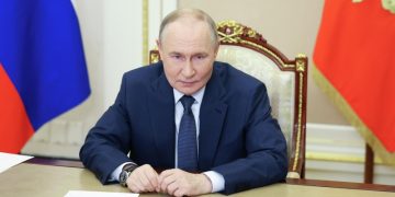 Ушаков рассказал о графике Путина на декабрь