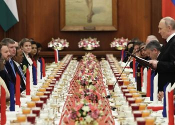 Визит Путина в Индию завершился