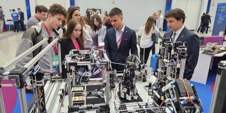 Заряженные наукой. Молодые ученые погружаются в тайны ядерной энергетики