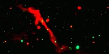 Астрономы запечатлели момент пробуждения сверхмассивной черной дыры