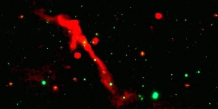 Астрономы запечатлели момент пробуждения сверхмассивной черной дыры