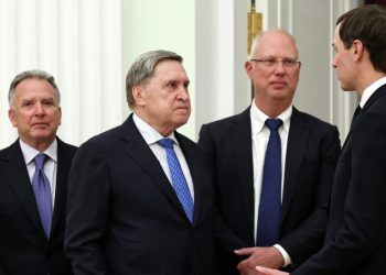 Делегации России и США пообщались перед переговорами с Путиным