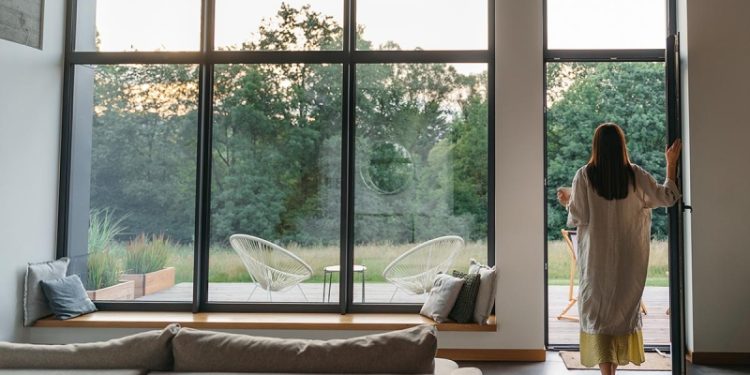 Главные тренды в архитектуре загородных домов — 2026