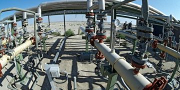 Казахстан призвал ускорить устранение аварии на месторождении Тенгиз