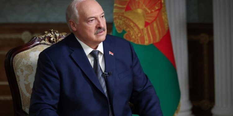 Лукашенко представят кандидатуры на должность посла Белоруссии в России