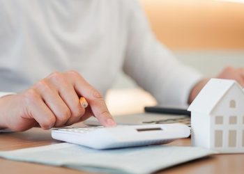 Налог с продажи квартиры: инструкция по НДФЛ