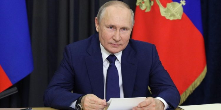 Путин на следующей неделе продолжит международные контакты