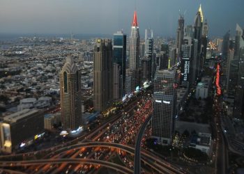 Росстат объяснил, почему поездки в ОАЭ включили в расчет инфляции