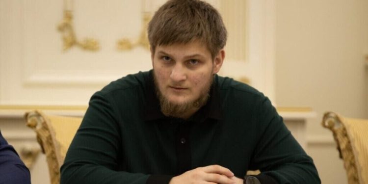 Старший сын Кадырова стал и. о. зампредседателя правительства Чечни