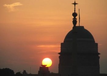 Ученый Бернс предупредил о сильных землетрясениях в Индии и ее антиподе