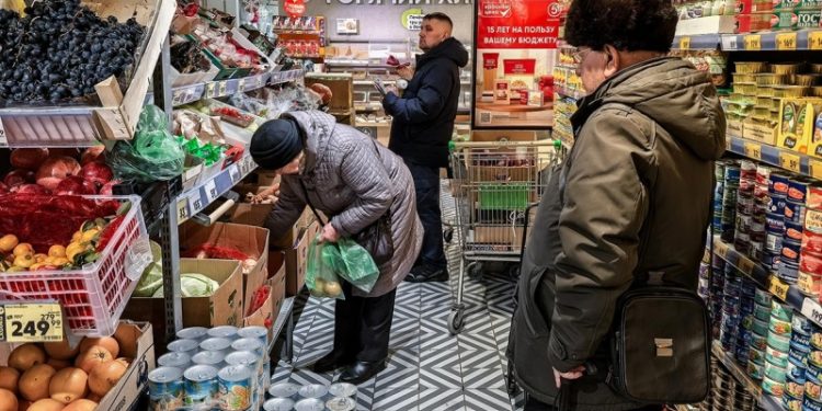 В Росстате раскрыли, что подорожало и подешевело за 2025 год