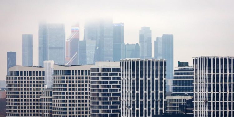 Жители регионов охладели к покупке недвижимости в Москве в 2025 году