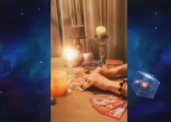 Онлайн-гадание и личная консультация — сравнение форматов