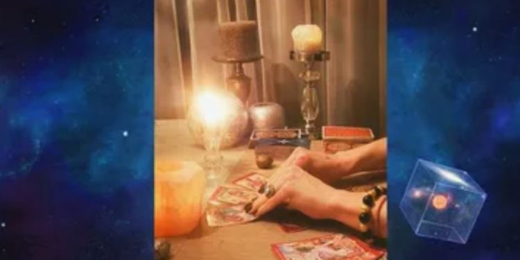 Онлайн-гадание и личная консультация — сравнение форматов