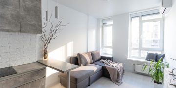 Цены аренды жилья снизились за год почти во всех мегаполисах России