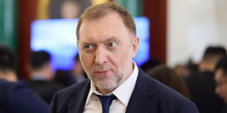 Дерипаска прокомментировал статью о «долгом одиночном плавании» России