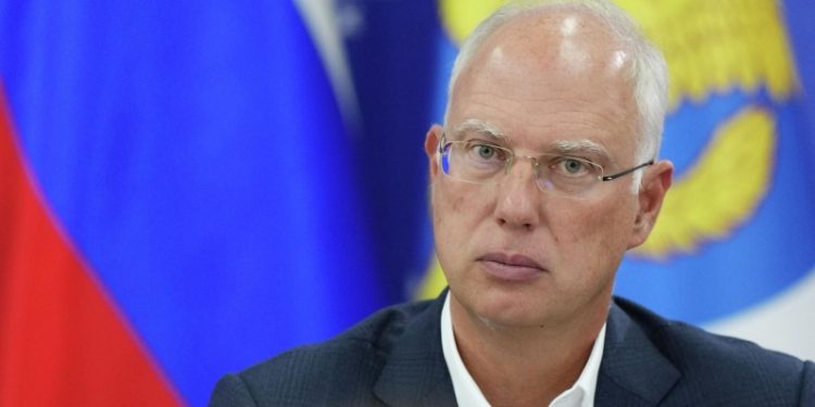 Дмитриев прокомментировал отставку главы британской госслужбы