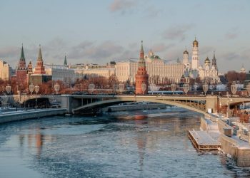 Греф назвал ставку ЦБ, которая позволит сбалансировать движение экономики