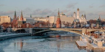 Греф назвал ставку ЦБ, которая позволит сбалансировать движение экономики