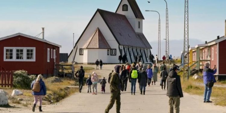 Гренландия наша? Генетик Сивакова рассказала, кем были предки гренландцев