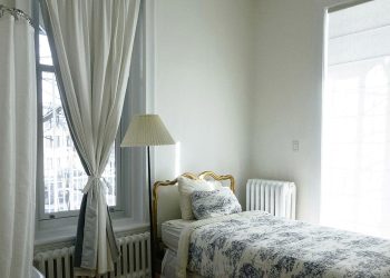 Как красиво закрыть батарею в комнате: 10 идей для вдохновения