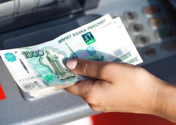 Какая зарплата нужна для одобрения ипотеки на двушку в 2026 году