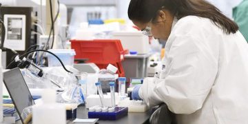 «Корона» крепко порадовала фармацевтов-барышников: Онищенко назвал еще 7 вирусов-кандидатов на обогащение «Биг фармы»