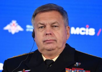 Костюков присутствует на совещании Путина с Советом безопасности