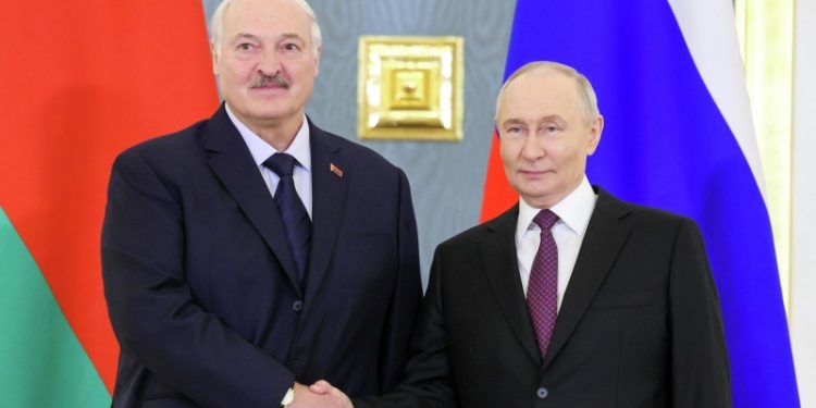 Лукашенко надеется, что все решения Высшего госсовета будут выполняться