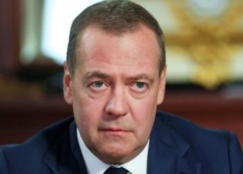 Медведев ответил Каллас о возможном запрете на въезд в ЕС участникам СВО