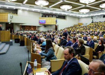 Мишустин оценил взаимодействие Госдумы и правительства