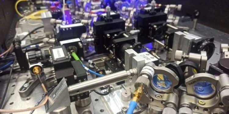 Обещают революцию. В РАН показали компьютер, который спасёт мир