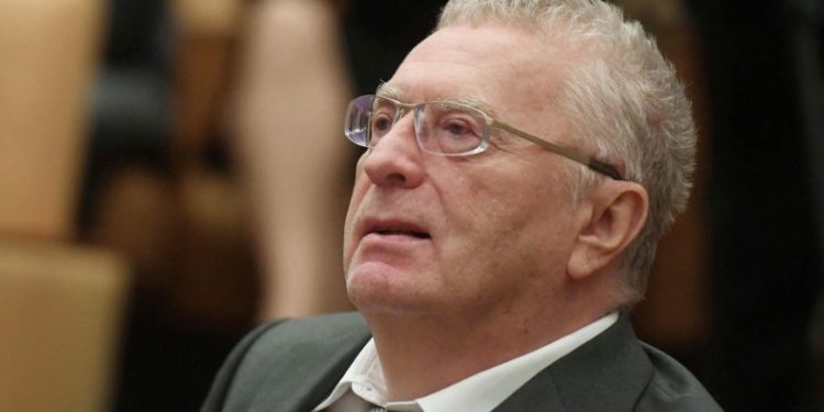 Прогнозы Жириновского продолжают сбываться, заявил Слуцкий