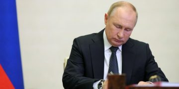Путин назначил новых заместителей генпрокурора