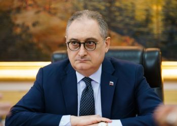 Российский посол поздравил китайцев с Новым годом