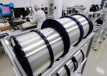 Росстат зафиксировал сокращение промпроизводства в январе