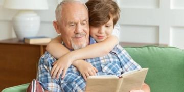 С мозгами надо дружить. Ученые поняли, как снизить риск Альцгеймера на 40%