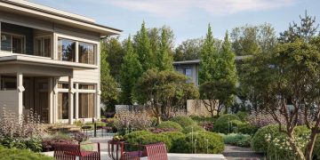 Тактильность, вода и дофамин: ключевые тренды ландшафтного дизайна —