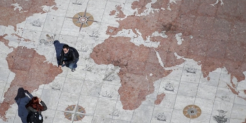 В Европе рассказали, как от зеленой повестки вернулись к поиску нефти